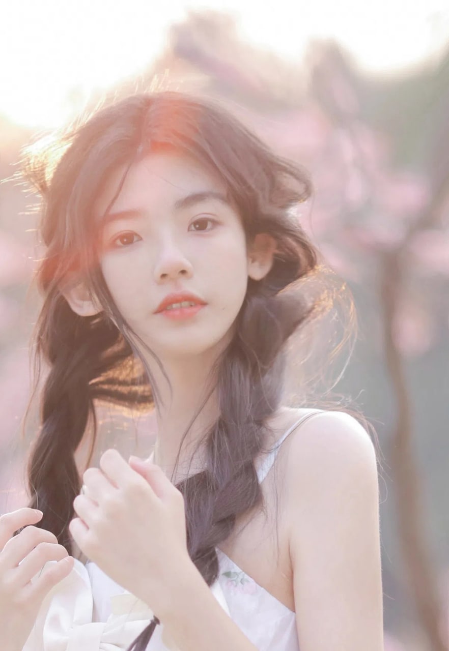 Beautiful Asian woman with a traditional look