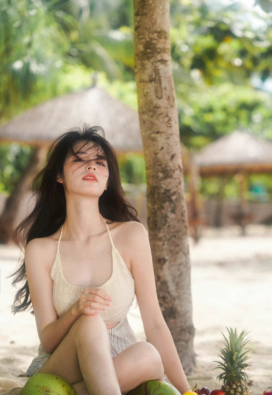 Beautiful portrait of an elegant young Asian lady