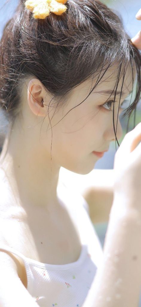 Capturing the elegance of natural Asian charm