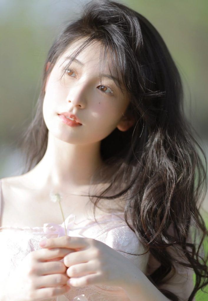 Elegant Asian woman in a modern pose