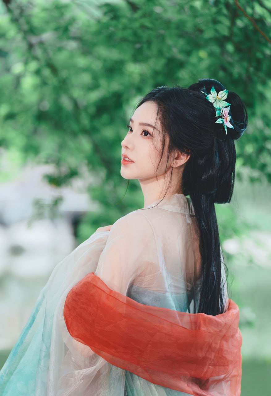 Radiant photo of natural beauty and grace