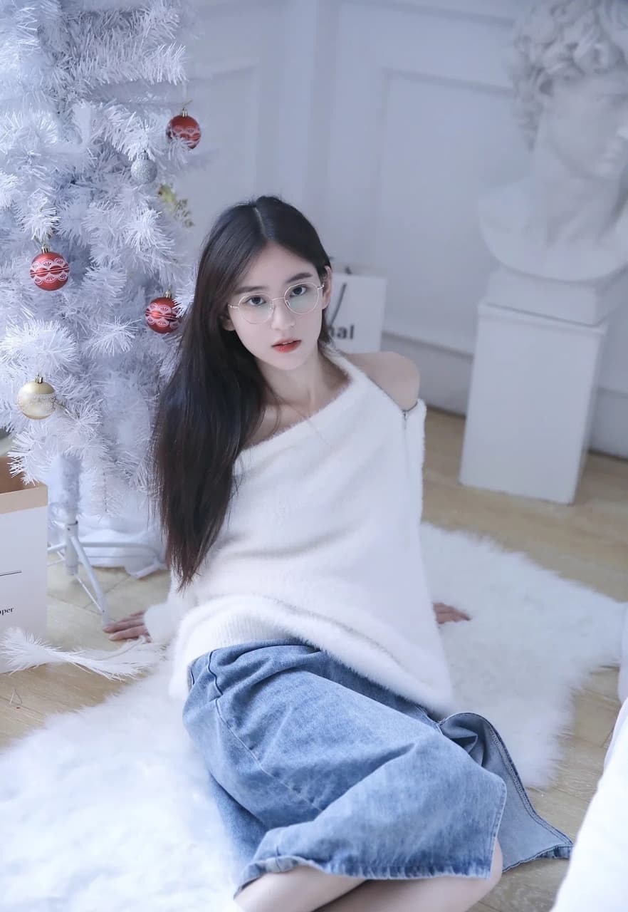 Stunning depiction of an Asian woman’s charm