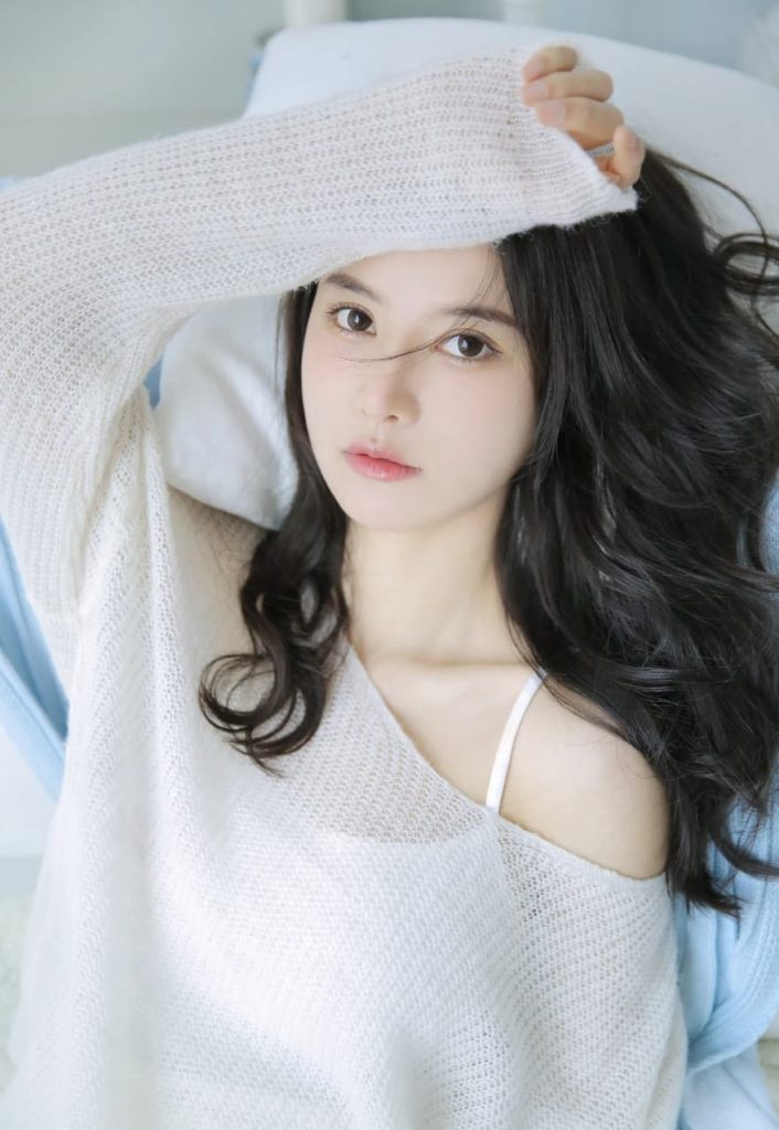 Stylish depiction of an elegant Asian beauty