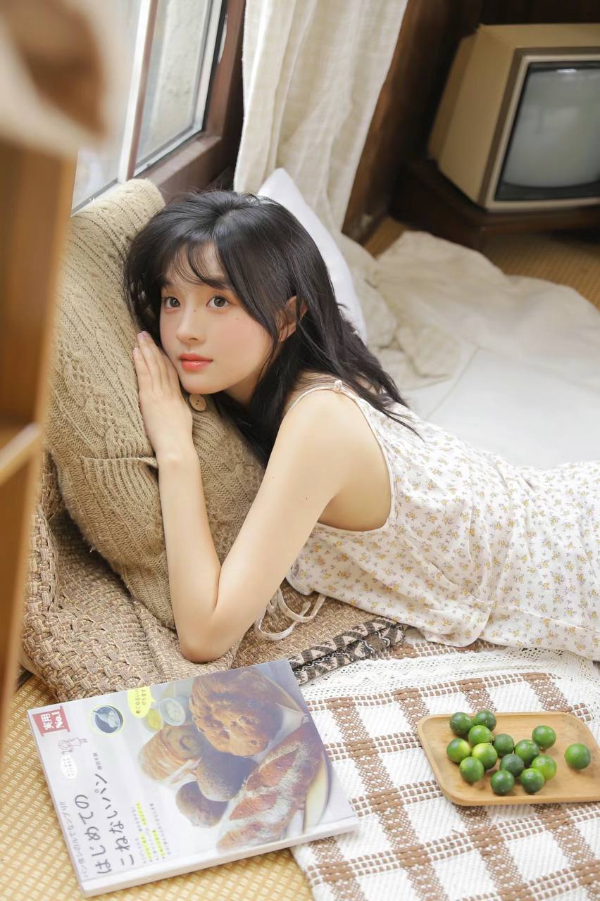 Stylish portrait of a graceful Asian lady