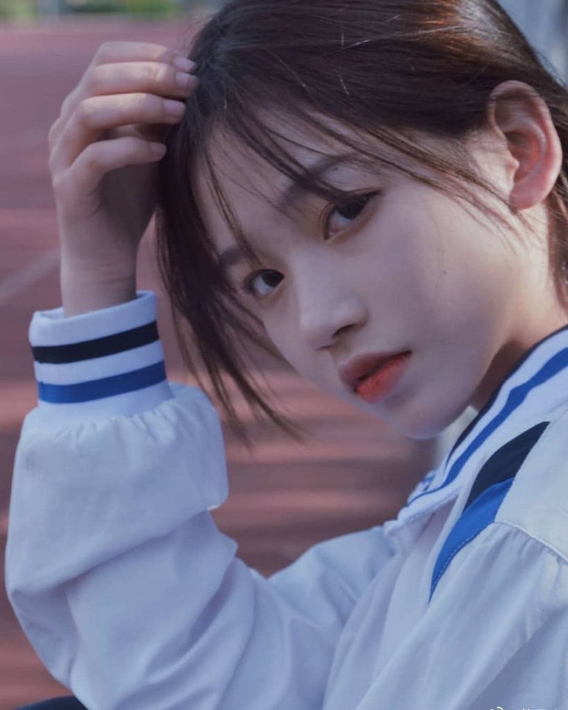 The beauty of an elegant Asian girl