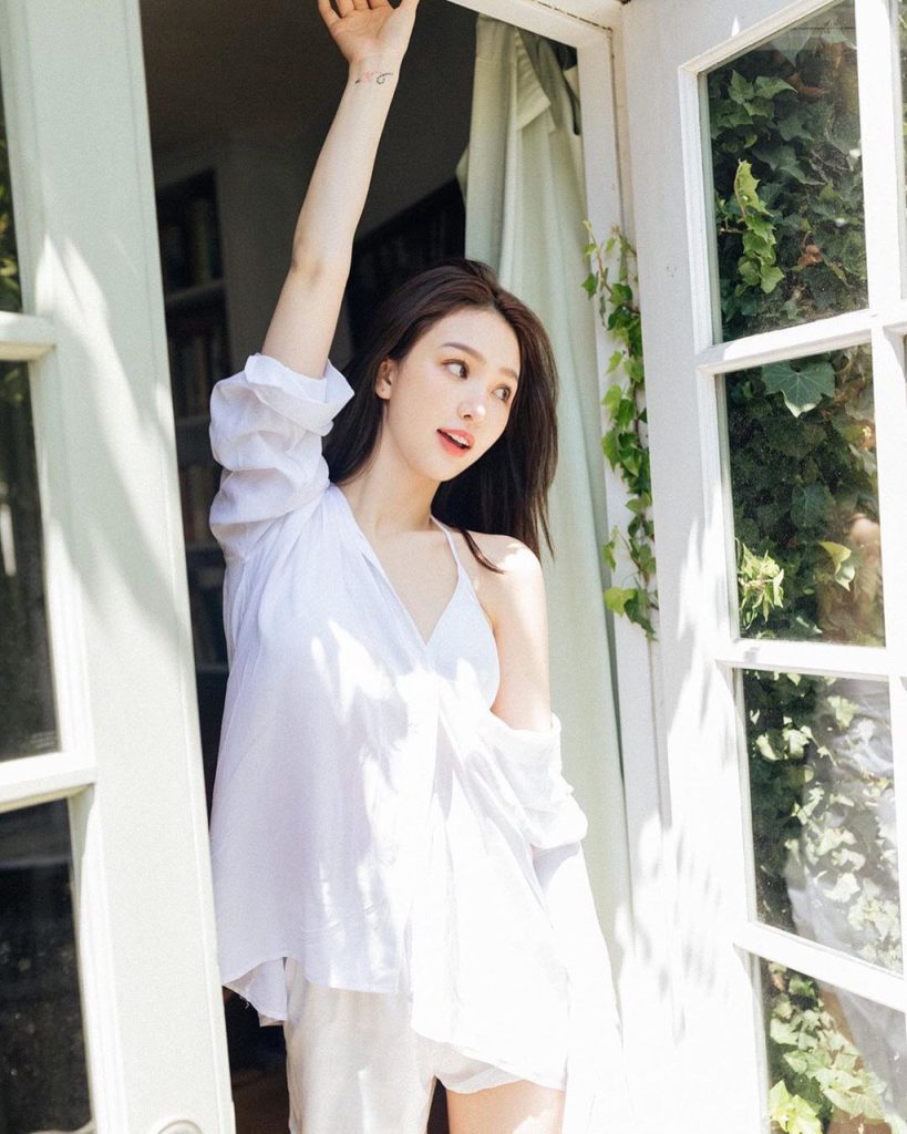 The timeless charm of an Asian woman