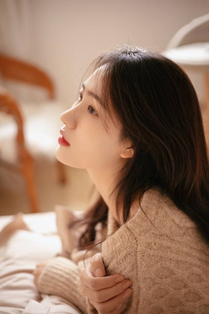 Vibrant beauty of an elegant Asian girl