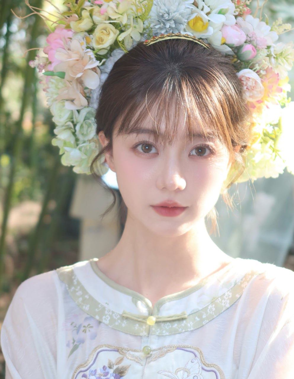 Vibrant charm and timeless grace