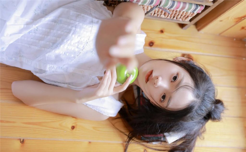 Vibrant charm and timeless grace