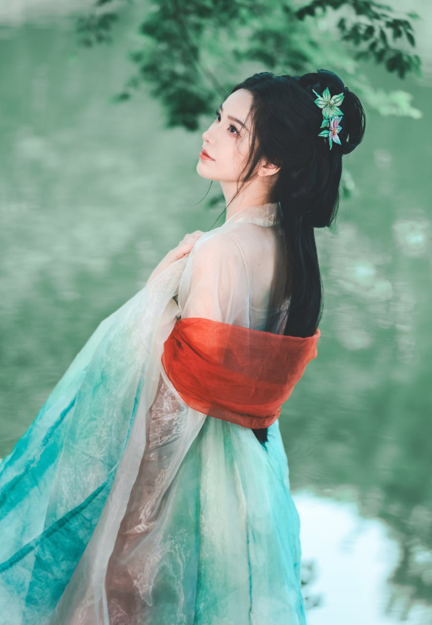 Vibrant photo capturing natural Asian beauty