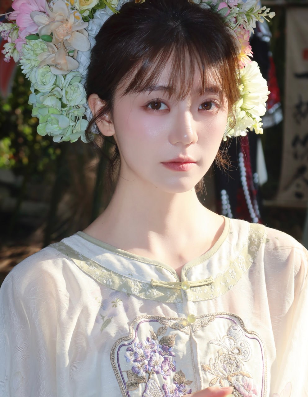 Vibrant photo of natural elegance