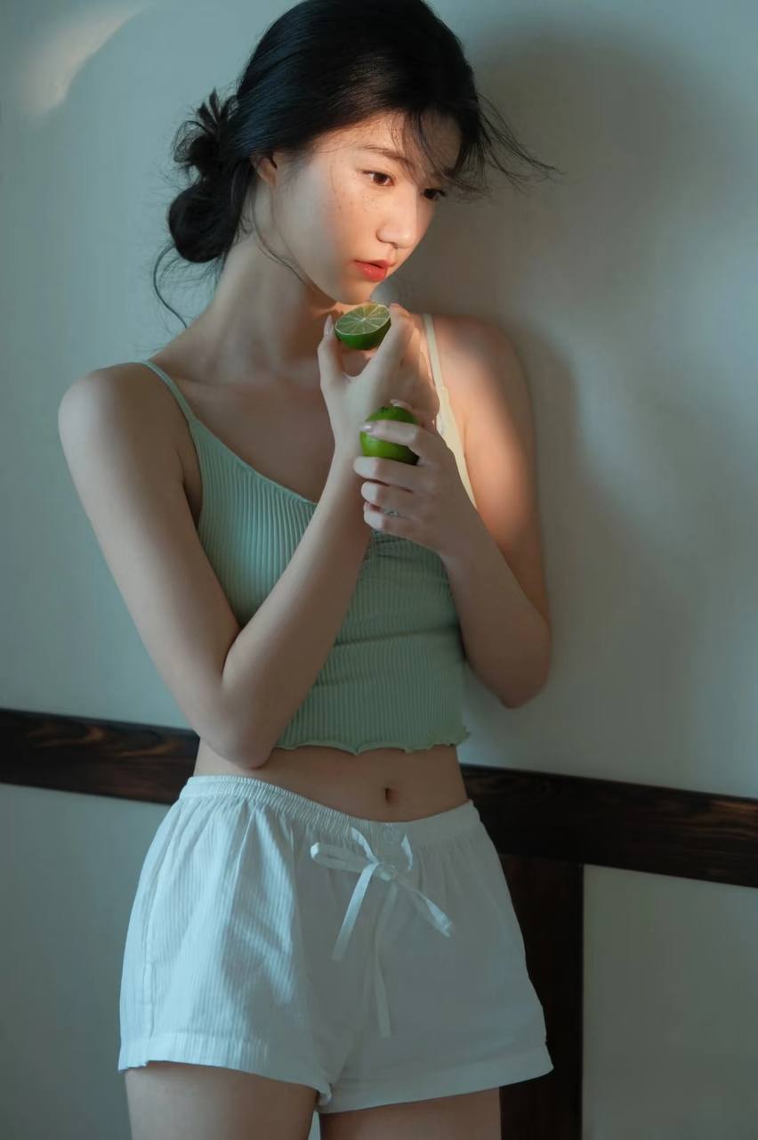 Captivating portrait of a stunning Asian girl