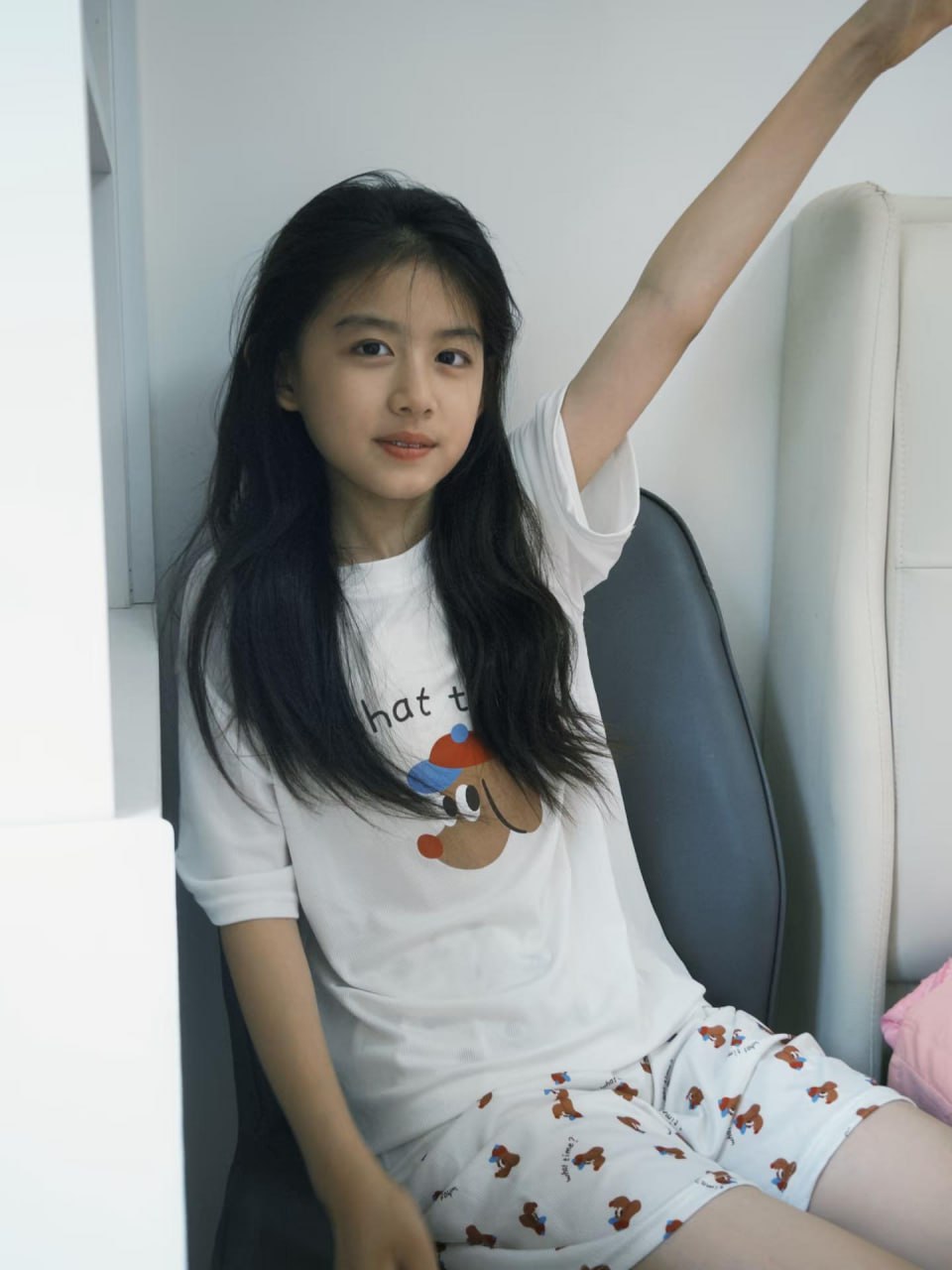 Glamorous Asian girl with natural grace