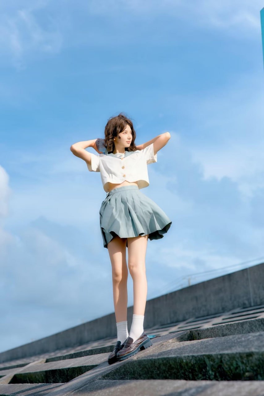 Vibrant and radiant photo of an Asian girl