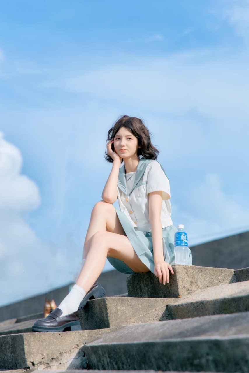 Vibrant capture of timeless Asian elegance