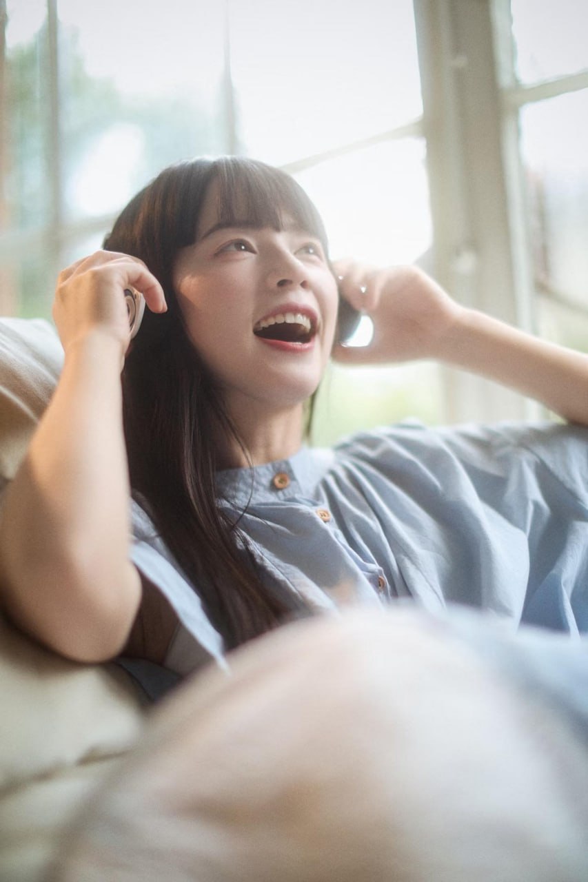 Captivating portrait of a stunning Asian girl