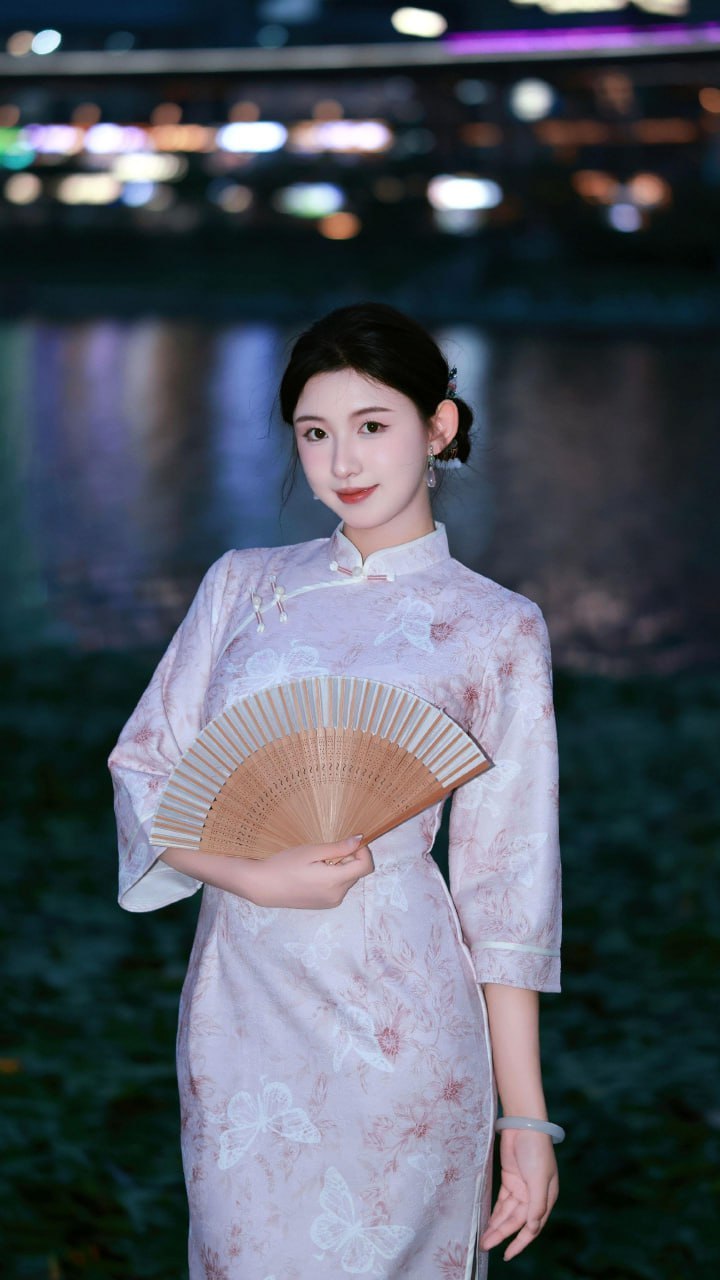 Beautiful portrait of an elegant young Asian lady