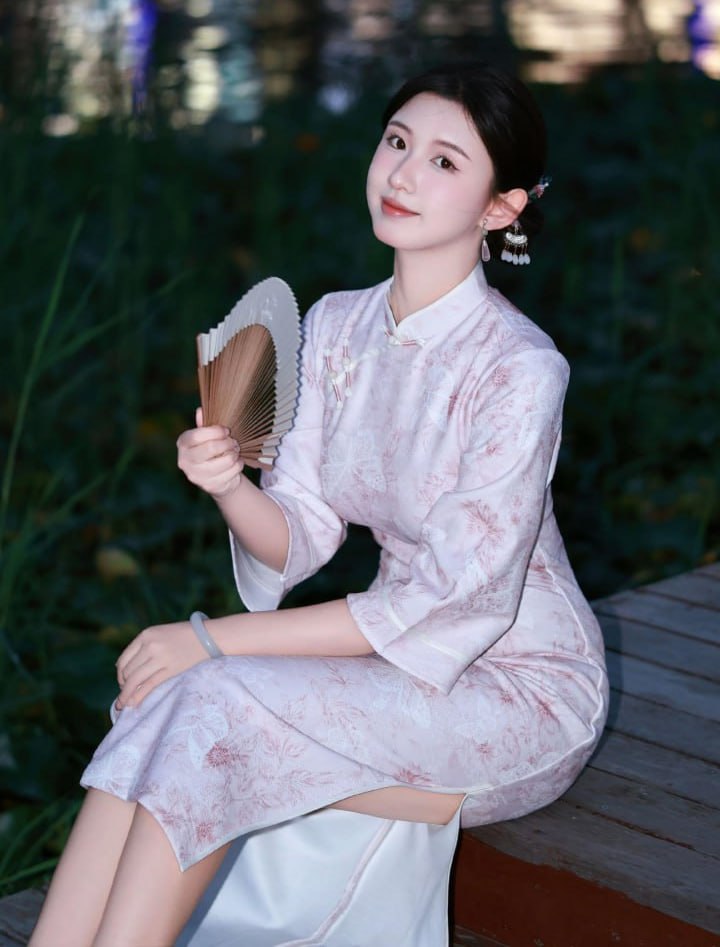 Captivating image of a stylish Asian woman